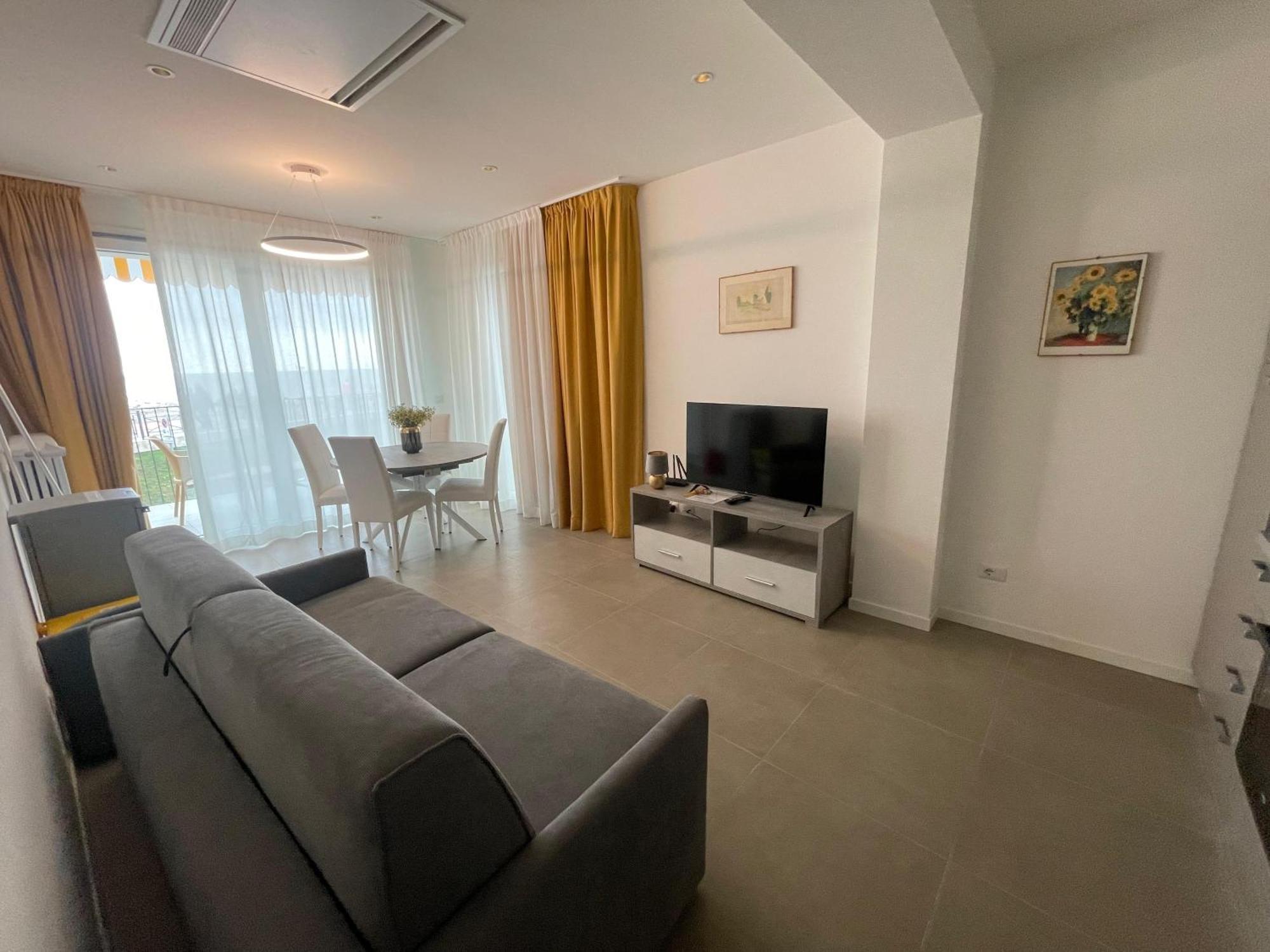 Nuovo Residence Serenissima Frontemare - Agenzia Cocal Καόρλε Εξωτερικό φωτογραφία